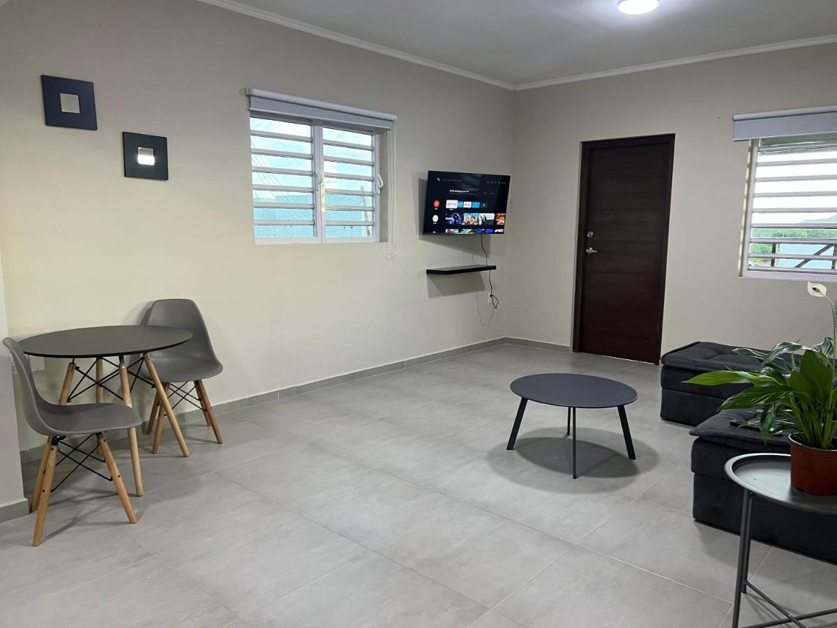 Cataleya Apartments Near Airport Willemstad Buitenkant foto